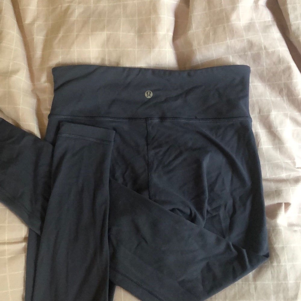 Purple lulu lemon leggings